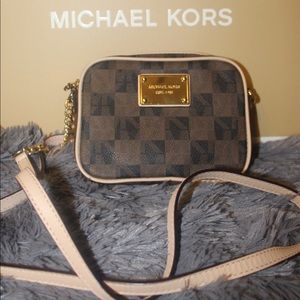 Micheal Kors crossbody